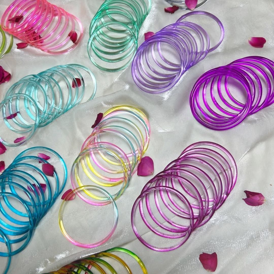 Multi viral Jelly 18 Bangles  With 4 ghunghru Kare